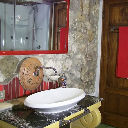 Agri-bio Podere Santa Palmira Farm stay